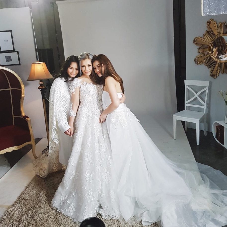 10 Potret kompak Reza Artamevia & Aaliyah Massaid, bak kakak adik