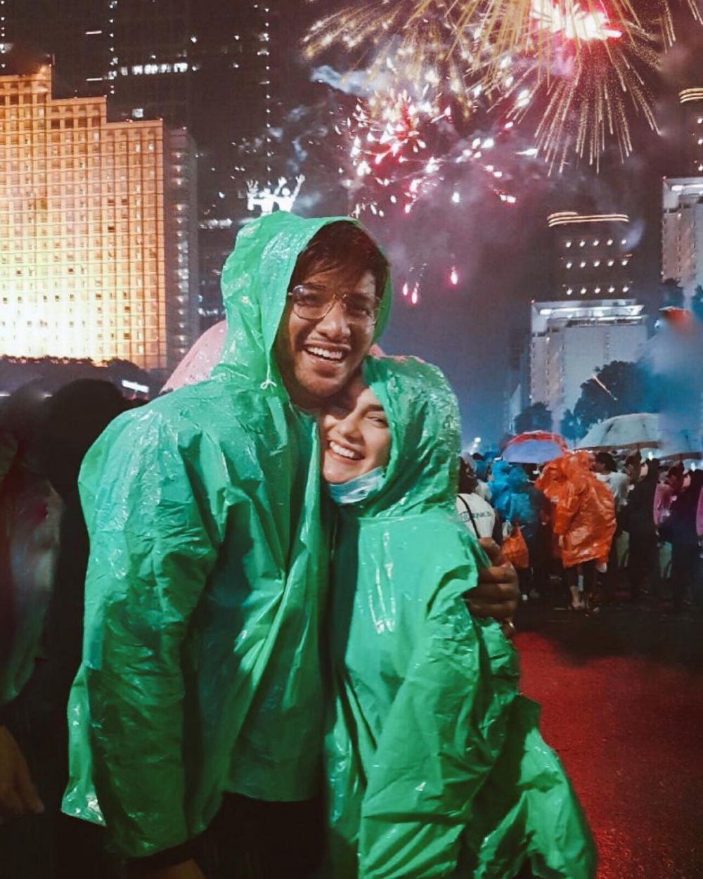 Ini perjalanan cinta Ammar Zoni dan Irish Bella hingga tunangan