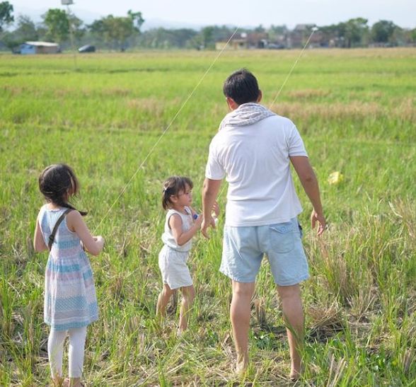 7 Cara Zaskia Adya Mecca mendidik anak ini unik, bisa ditiru