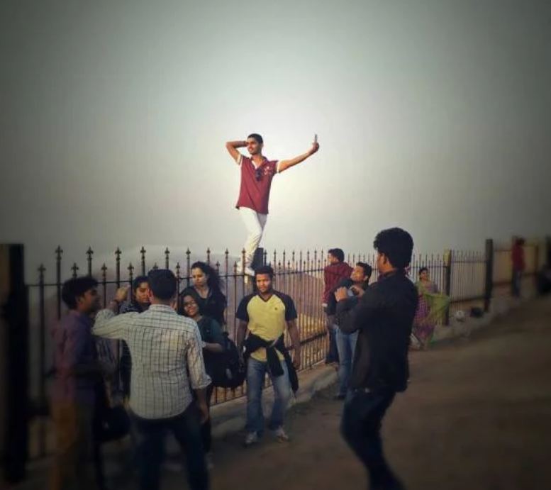 15 Situasi ini cuma jomblo yang paham rasanya, ngenes banget