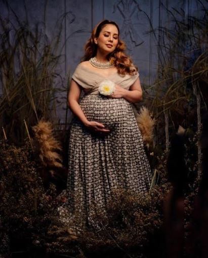 5 Seleb ini tak lama lagi menimang momongan, tengah hamil tua