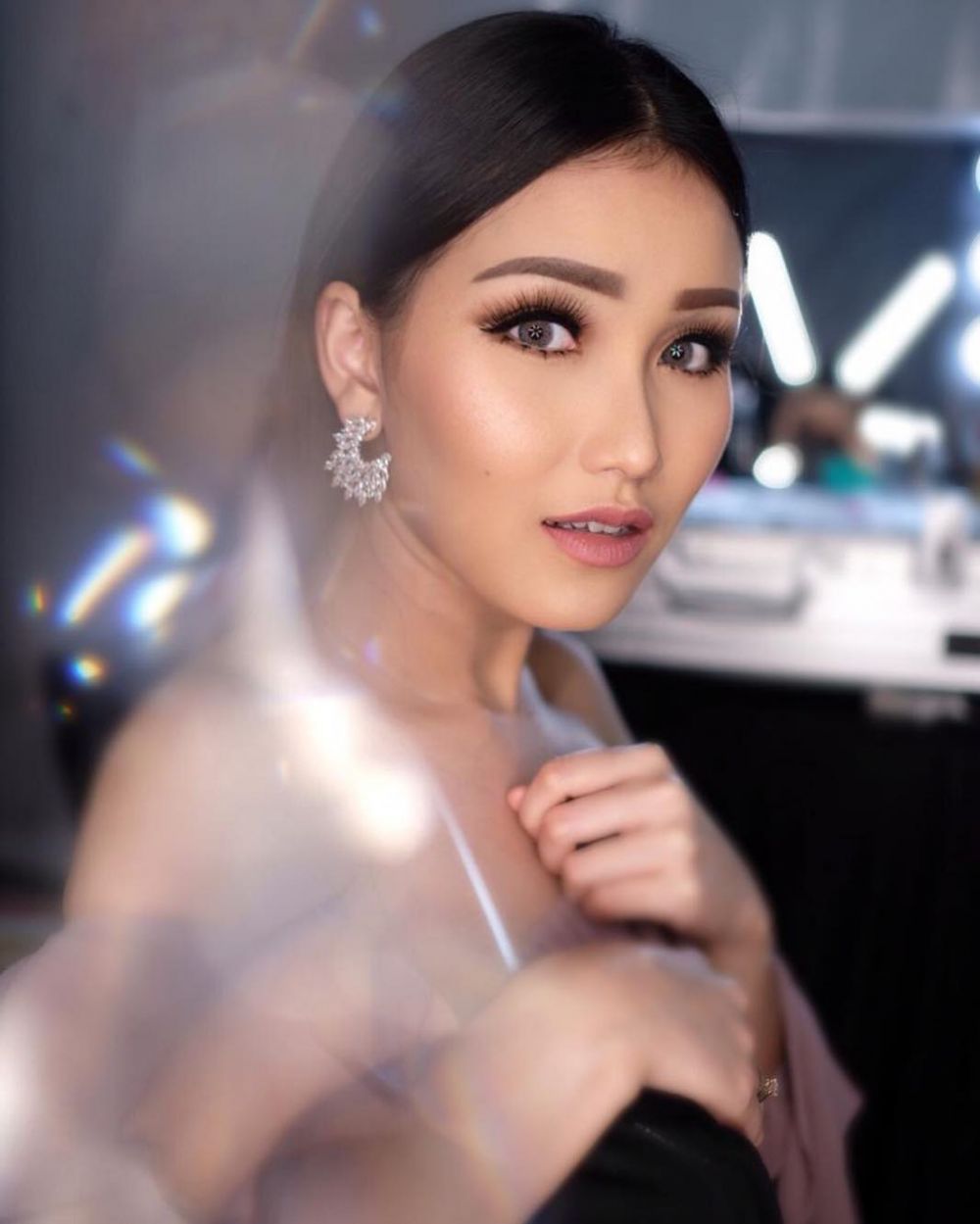 Raisa & 6 seleb ini pilih merahasiakan momen lahirannya