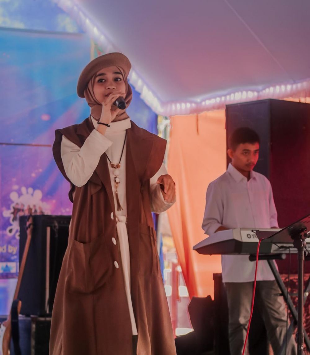 10 Potret Naswa Aulia, penyanyi yang suka cover lagu Nissa Sabyan