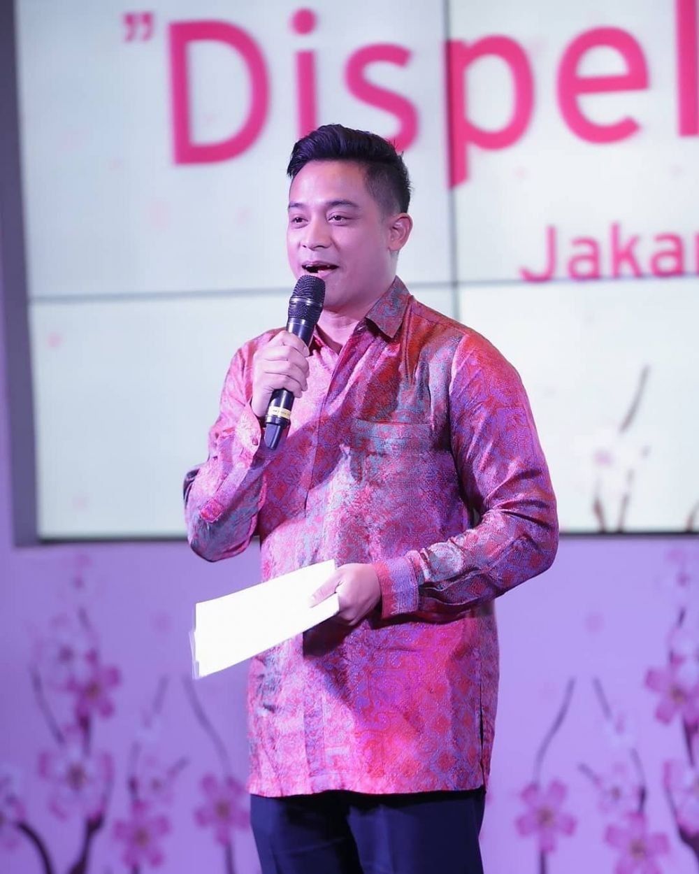 10 Fakta Tommy Tjokro, moderator debat capres putaran kedua