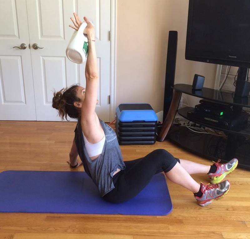 20 Alat fitnes murah meriah, bisa kamu tiru