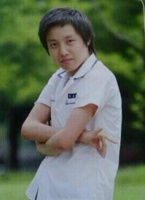J-Hope BTS ulang tahun, ini 12 transformasinya yang ganteng dari kecil