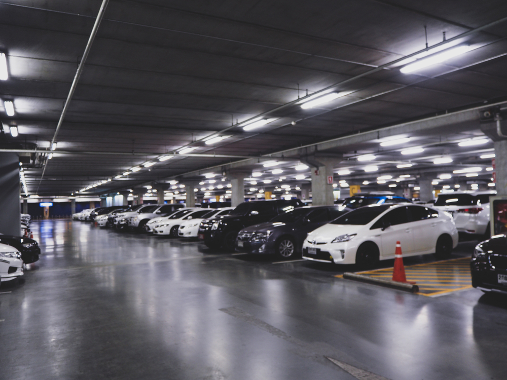 Berapa uang & waktu terbuang karena susah cari parkir di Jakarta?