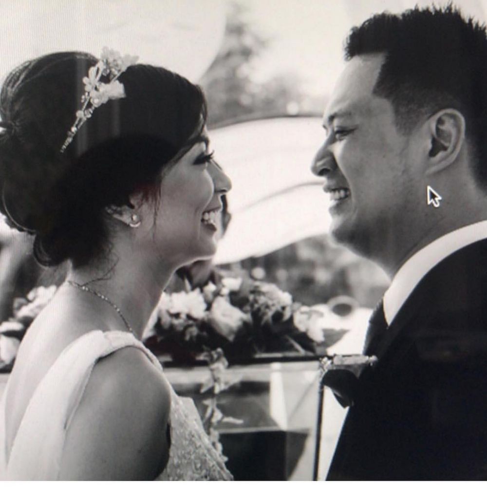 10 Momen romantis Sandra Olga & suami, diam-diam sudah menikah