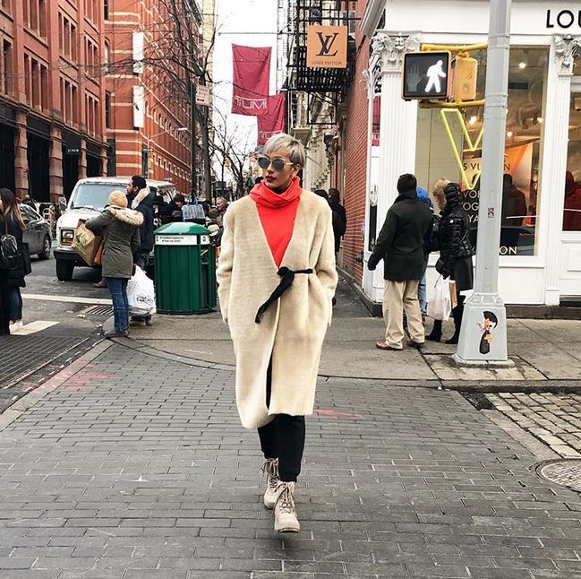 Sering tampil hot, 7 potret Kimmy Jayanti ini jauh dari seksi