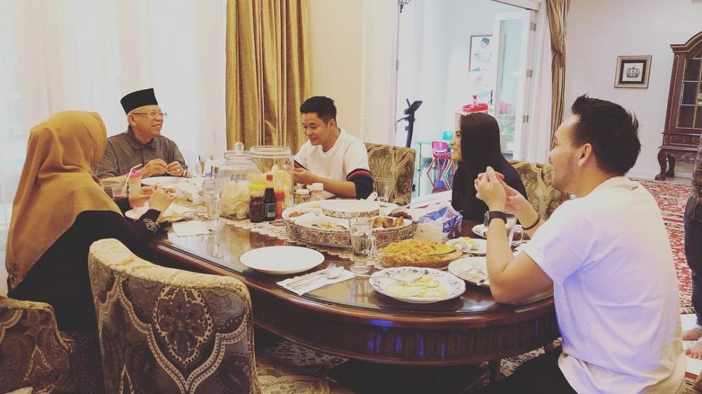 8 Momen Adly Fayruz-Angbeen bertemu Ma'ruf Amin, temani olahraga