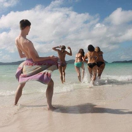 10 Kelakuan teman usil ini bakal bikin kamu naik darah