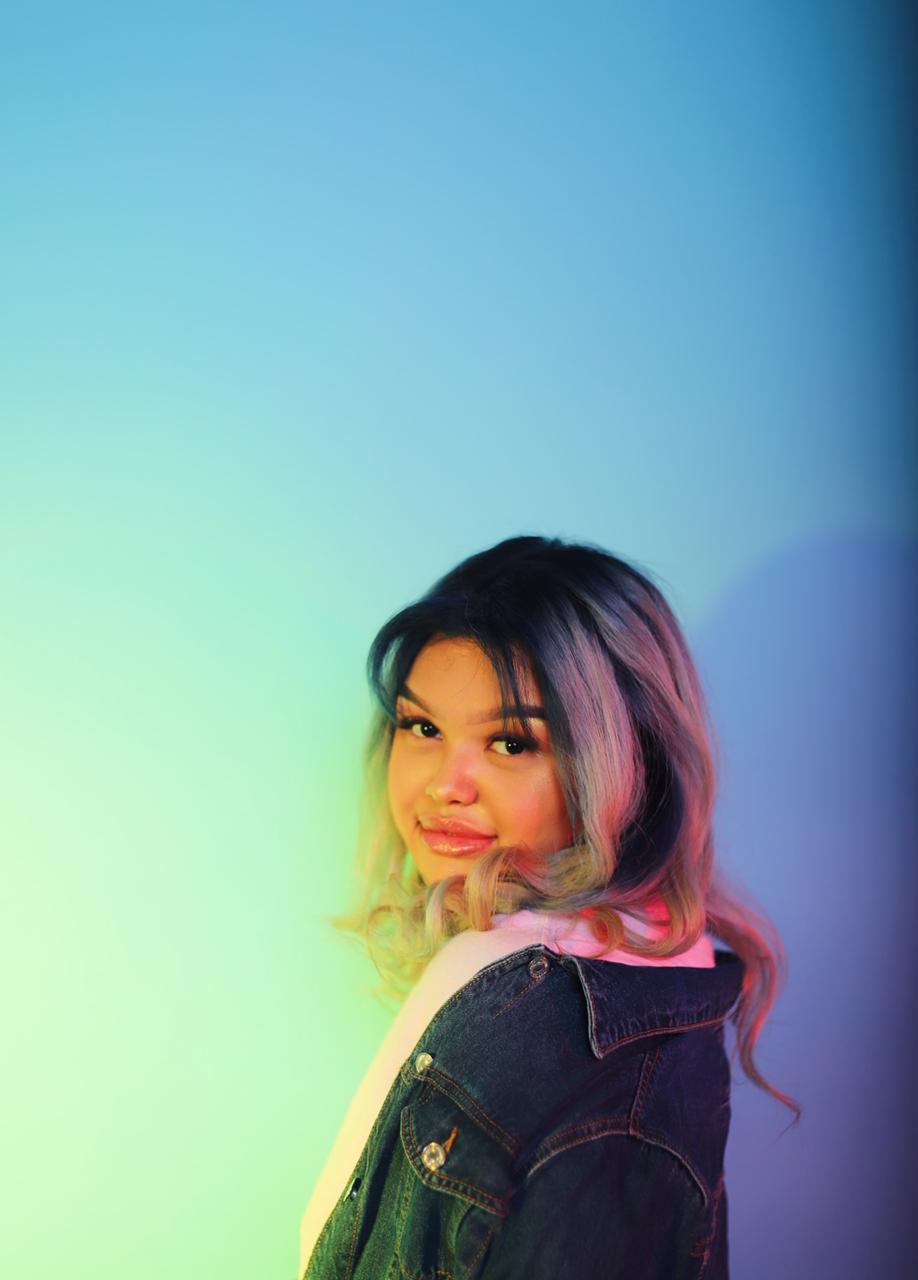 8 Potret Nima Ilayla, putri mantan menteri yang terjun ke musik