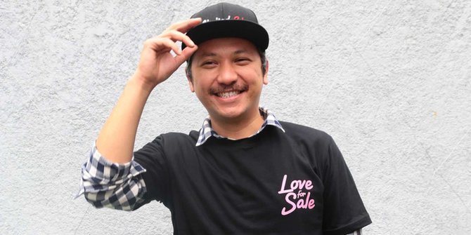 3 Seleb duda keren ini jadi YouTuber, ada Gading Marten