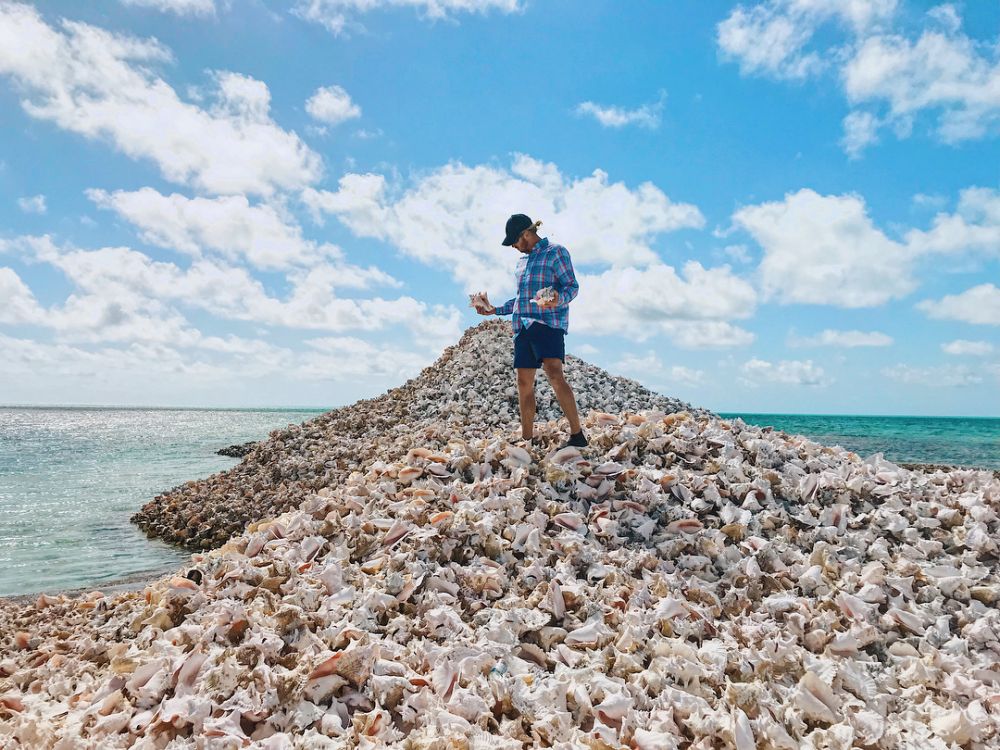 Pulau ini terbuat dari jutaan cangkang keong, ini 10 potretnya