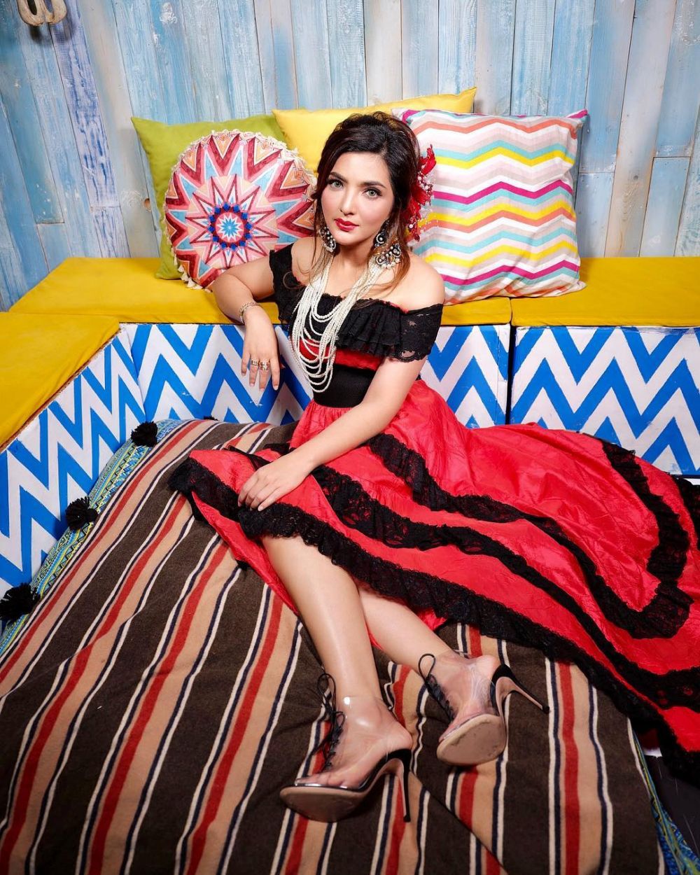 8 Pesona Ashanty pemotretan bertema Meksiko, bikin susah kedip