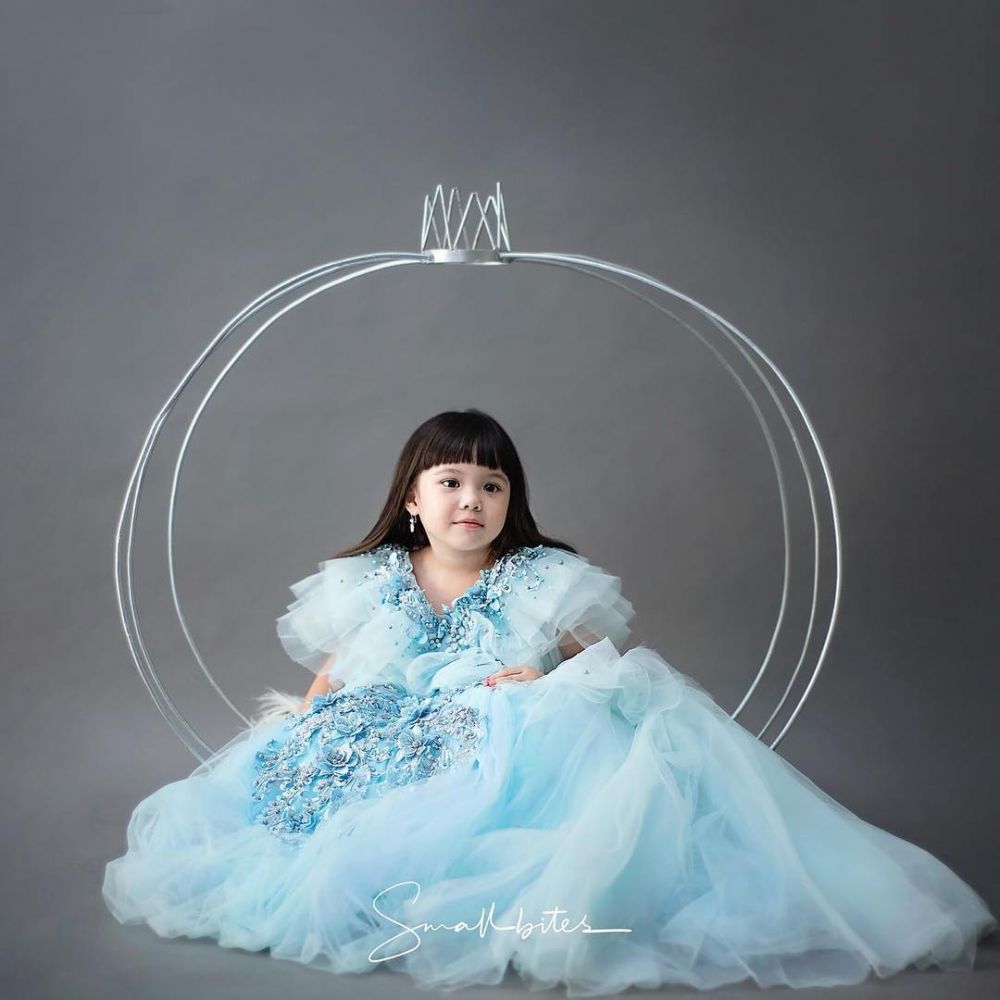 Warisi bakat Gisel, 10 gaya Gempi saat pemotretan ini bak model