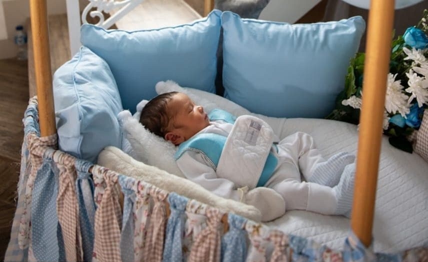 10 Momen akikah putra Selvi Kitty, serba biru & penuh balon