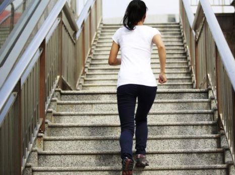 9 Cara tampak awet muda secara alami, mudah dijalani sehari-hari