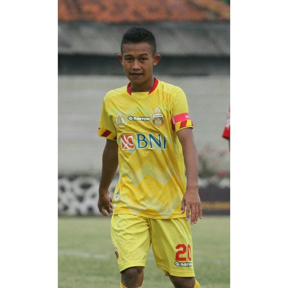 10 Transformasi Sani Rizki, polisi hingga jadi bintang timnas