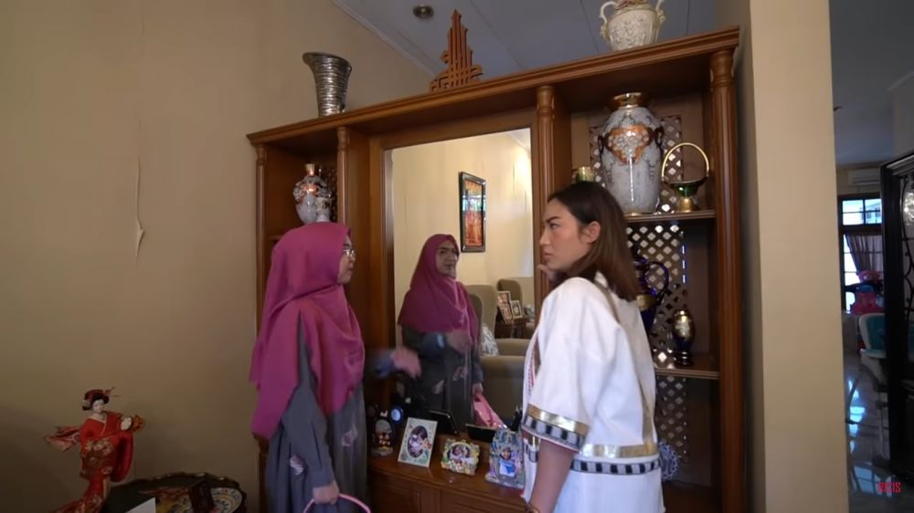 13 Penampakan rumah Ayu Dewi, ada taman bermain untuk anak