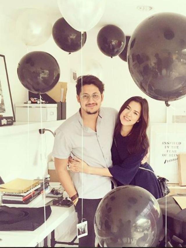 5 Tahun lebih pacaran, Luna Maya & 6 seleb ini endingnya putus