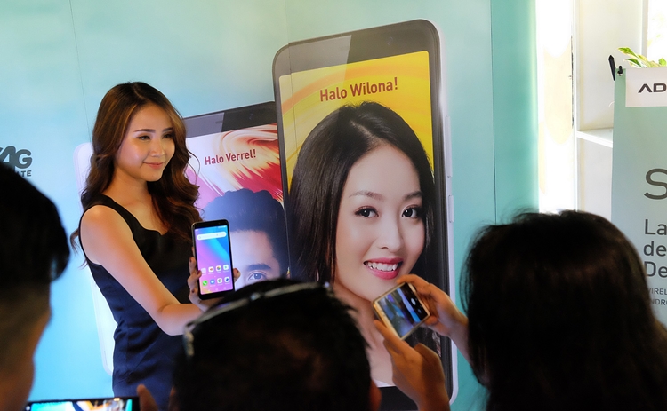 Smartphone keren ini cocok buat milenial, harganya nggak bikin bokek