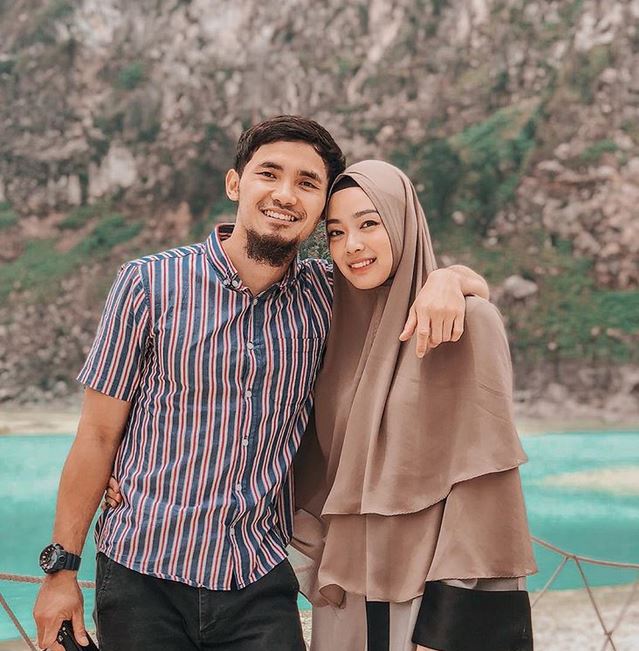 10 Penampilan terbaru Lindswell Kwok pakai gamis, makin memesona