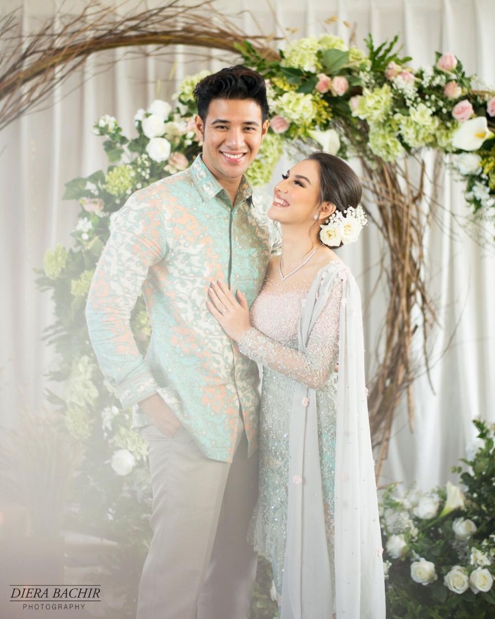 Reino Barack & 5 seleb ini putuskan menikah tak lama setelah putus