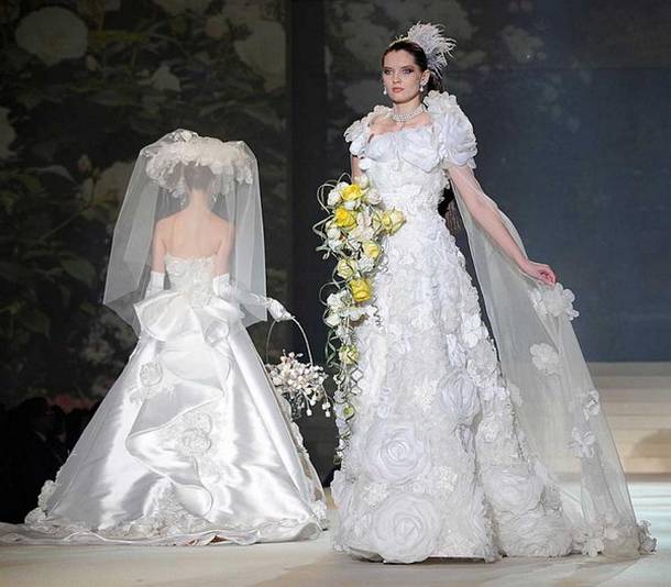 10 Gaun pengantin berharga fantastis, ada yang Rp 169 miliar