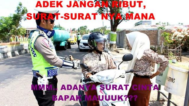 10 Meme lucu jawaban mbak-mbak saat ditilang ini bikin nyengir
