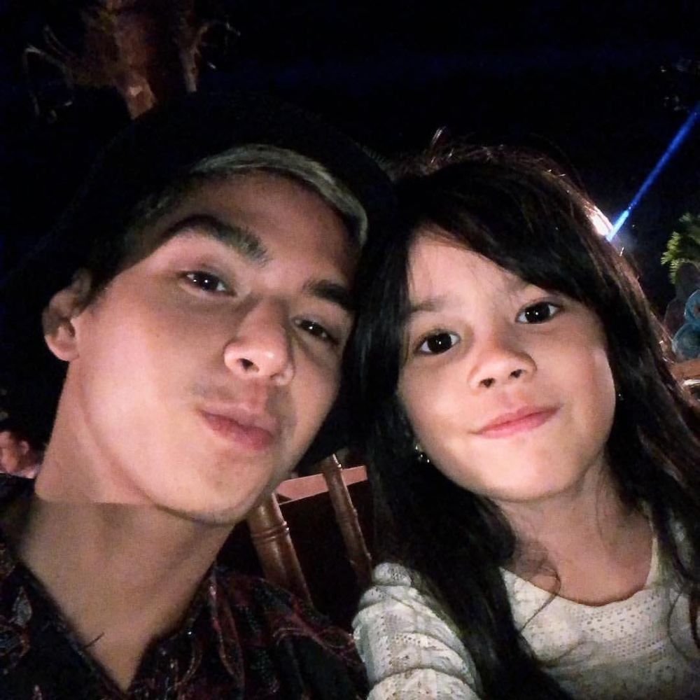 8 Momen kedekatan Safeea dan Al Ghazali, kakak idaman banget