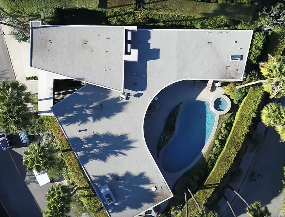 10 Penampakan rumah Elon Musk pendiri Tesla yang dijual Rp 63 M