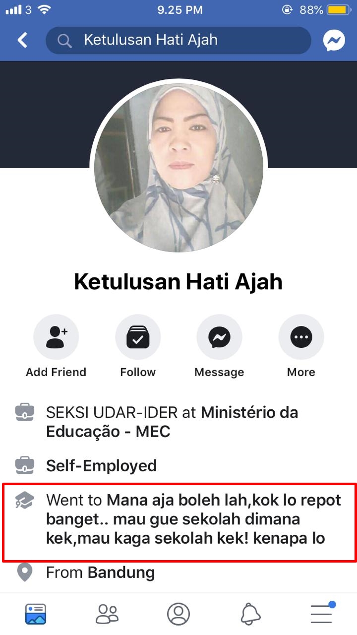 15 Akun Facebook ini nama profesi & sekolahnya absurd abis