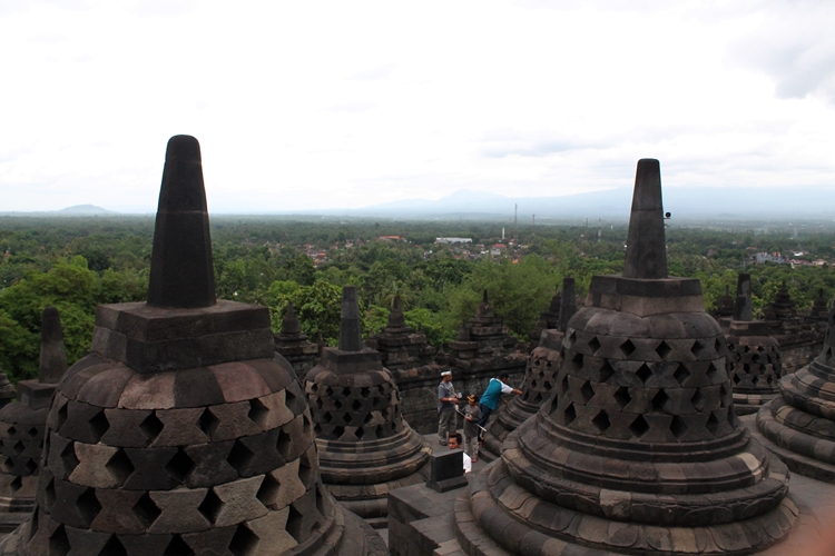 9 Tempat wisata di Jawa Tengah yang wajib dikunjungi nih 