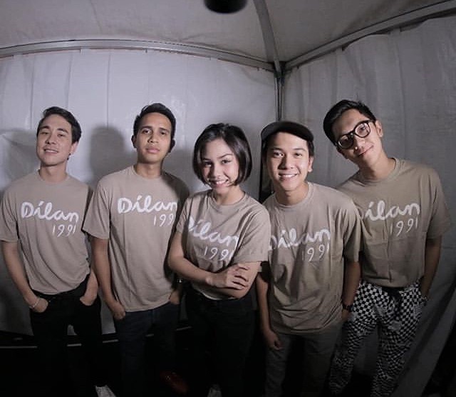 Dilan 1991 cetak rekor, raup 800 ribu penonton saat tayang perdana