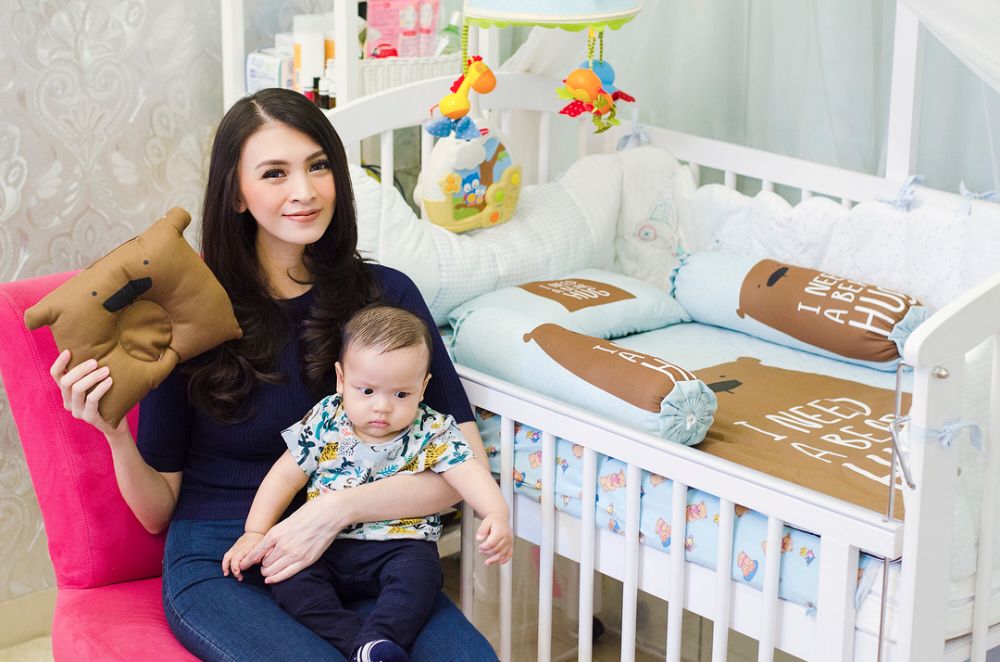 Desain kamar anak 11 seleb Tanah Air ini simpel & cozy abis