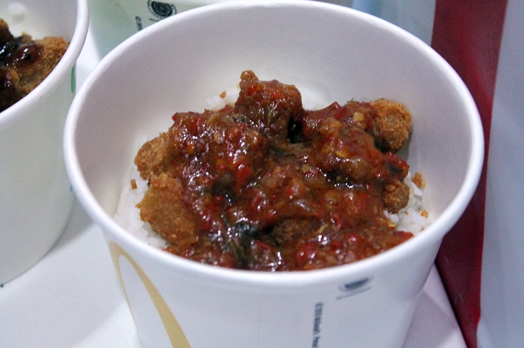 3 Menu rice bowl ini bikin kenyang, tapi harganya nggak bikin tegang