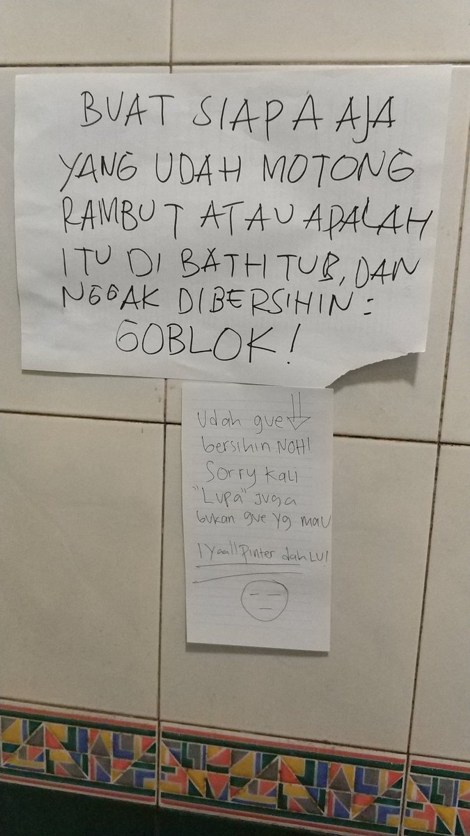 10 Tulisan peringatan di kos cewek ini kocak, auto ribut