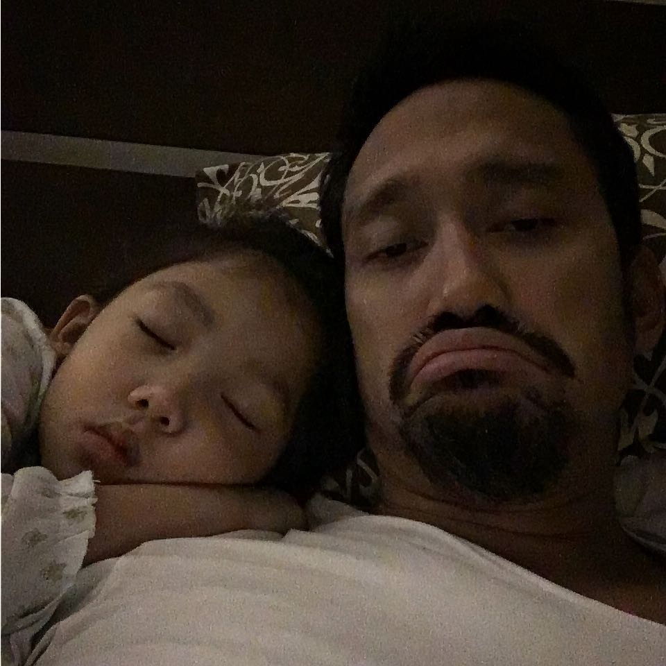 10 Potret lucu Jenaka, anak kelima Tora Sudiro & Mieke Amalia