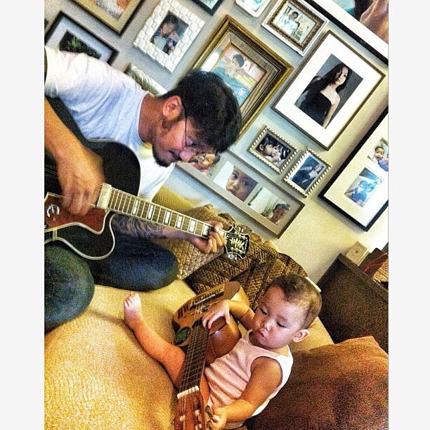 10 Potret lucu Jenaka, anak kelima Tora Sudiro & Mieke Amalia