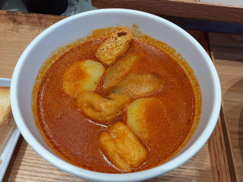 Cuma di Indonesia, spot makan ini sajikan kuliner khas Singapura