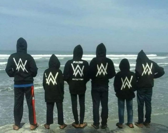 10 Gaya bocah hipster di negara berkembang ini bikin tepuk jidat