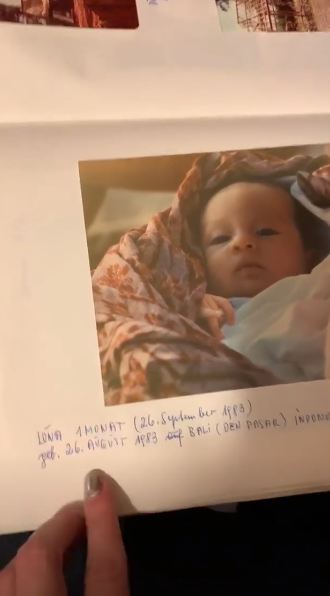 10 Potret masa kecil Luna Maya, ngegemesin banget