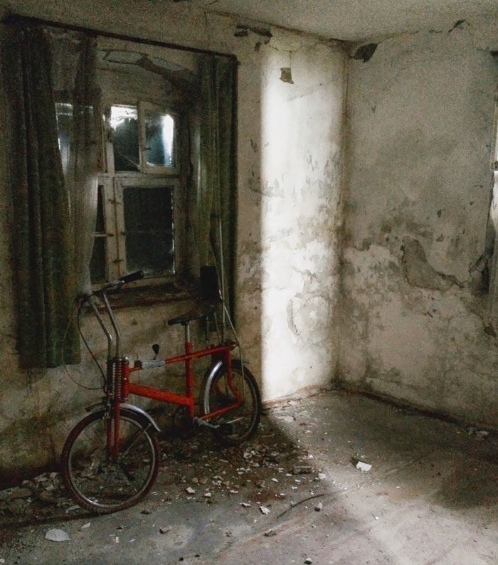 10 Foto ruang menyeramkan ditemukan agen perumahan, bikin merinding