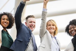 5 Zodiak ini berpotensi menjadi orang kaya di usia muda