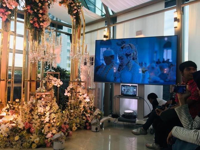 Ini yang bikin Syahrini luluh pilih Reino jadi imam rumah tangga