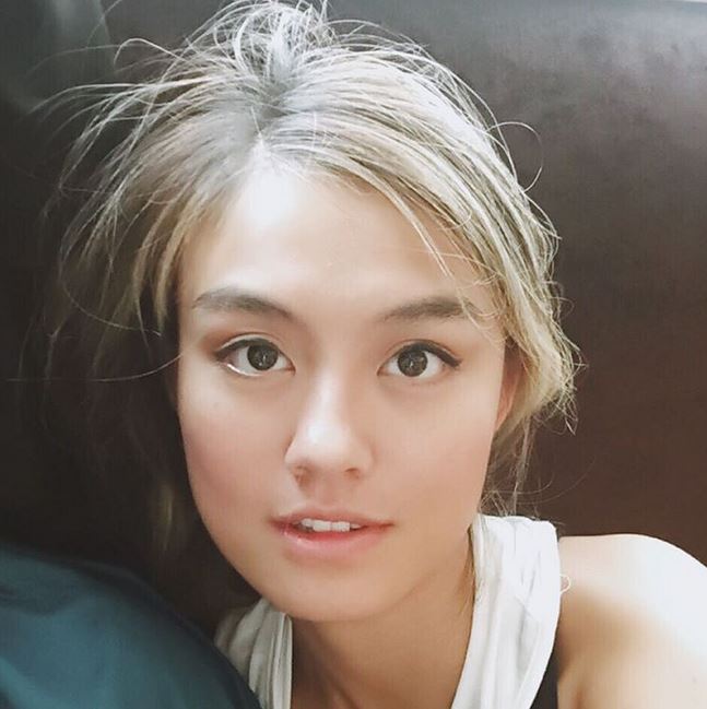 9 Potret Agnez Mo tanpa makeup tebal, cantik alami 