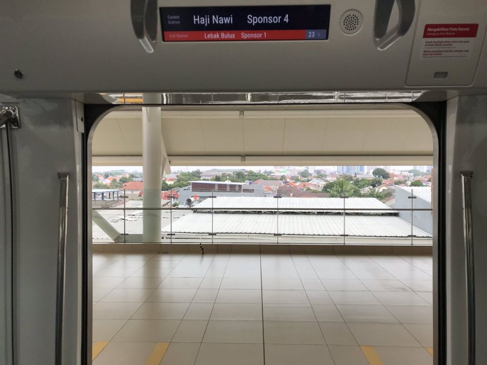 17 Potret MRT Jakarta dan stasiunnya yang akan beroperasi, keren