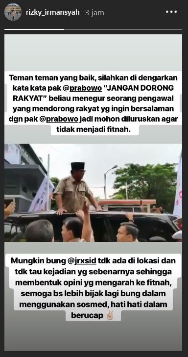 Ini alasan Prabowo pukul tangan pria berbatik saat kampanye