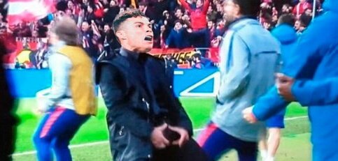 10 Meme lucu Juventus kalahkan Atletico Madrid ini kocak abis